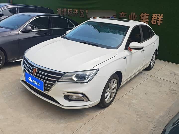 Roewe i5