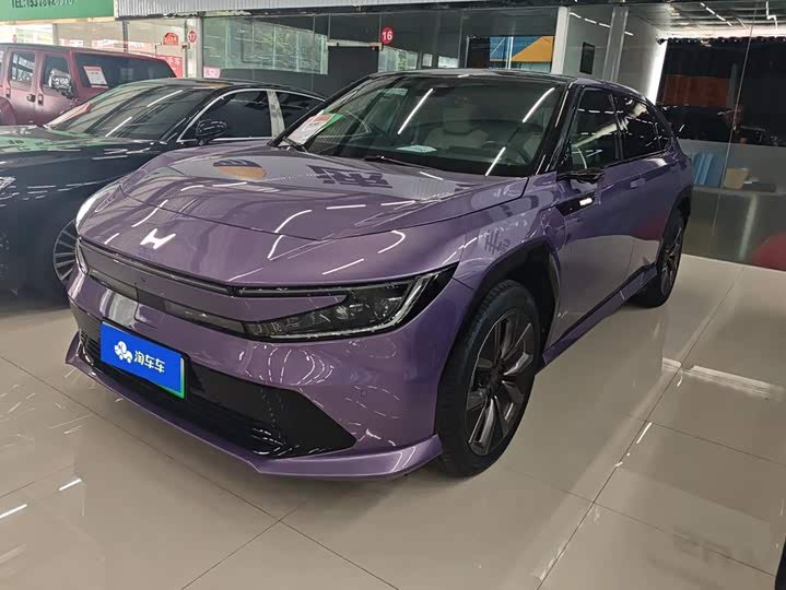 Honda P7