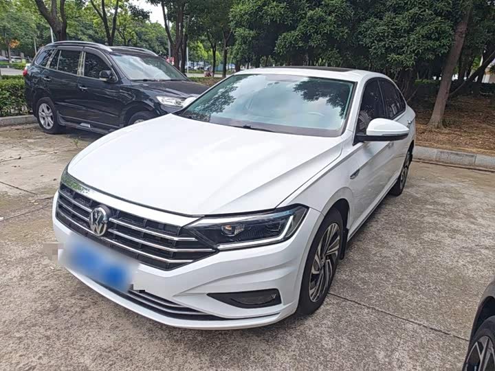 Volkswagen Sagitar