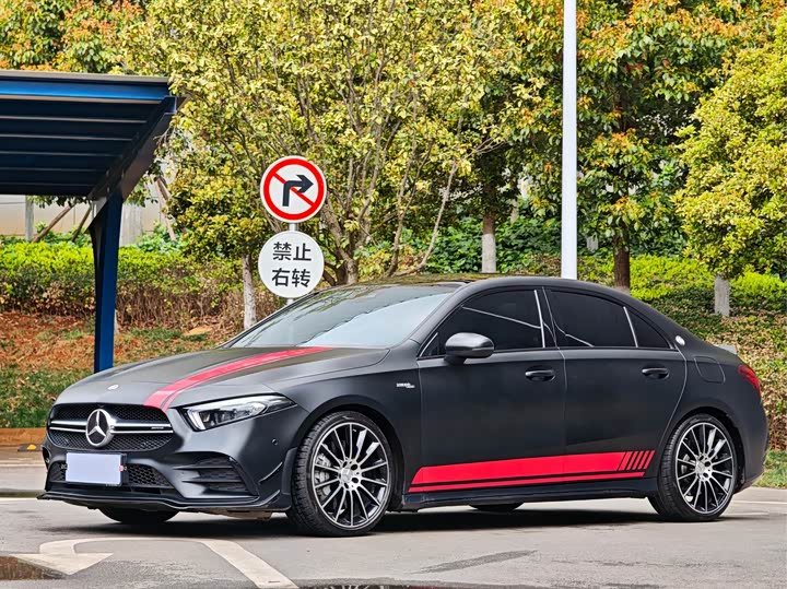 Mercedes-Benz A
