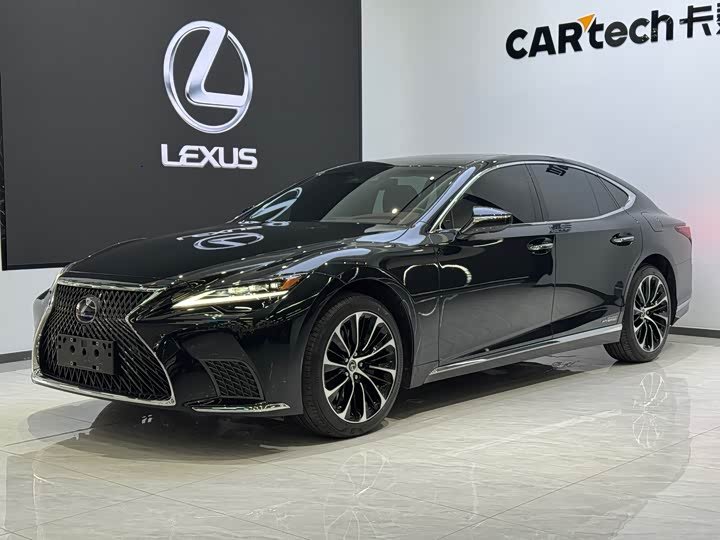 Lexus LS