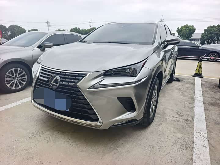 Lexus NX