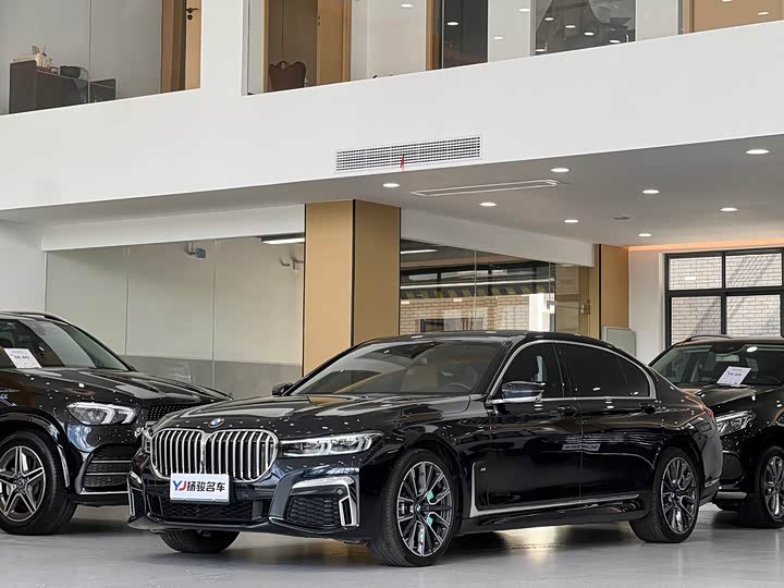 BMW 740Li