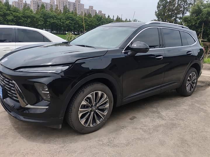 Buick Envision Plus