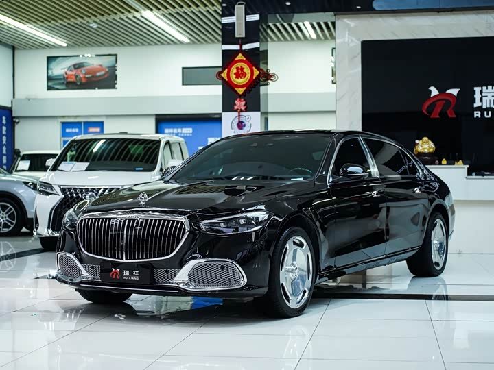 Mercedes-Benz Maybach S-Class