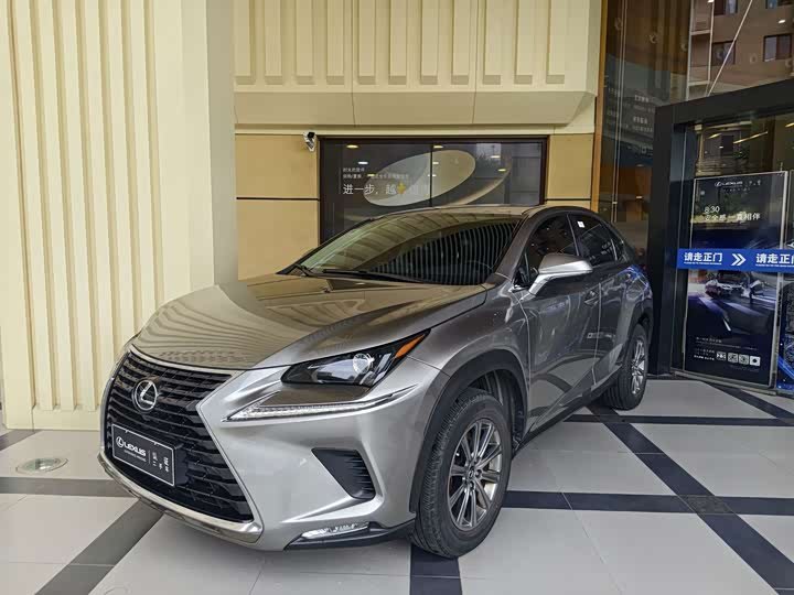 Lexus NX