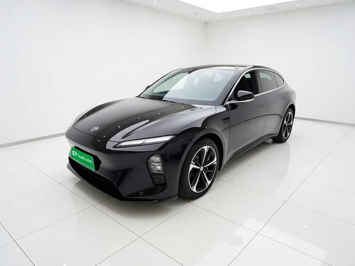 NIO ET5T