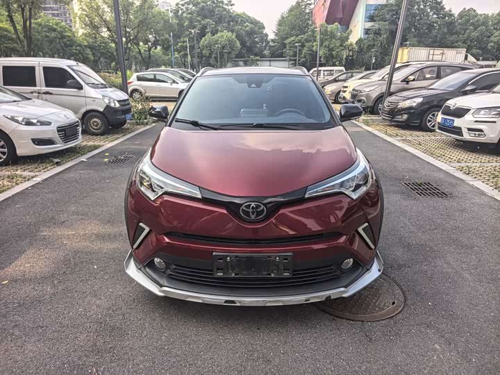 Toyota C-HR IZOA