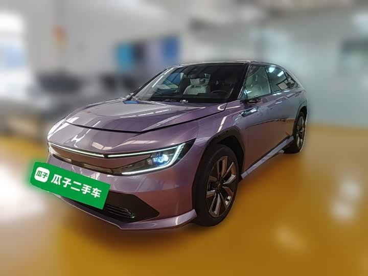 Honda P7