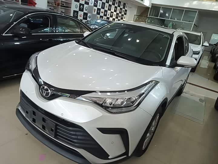 Toyota C-HR IZOA