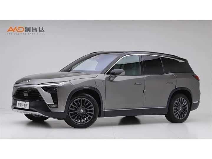NIO ES8