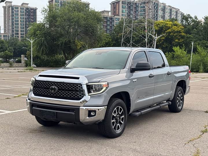 Toyota Tundra