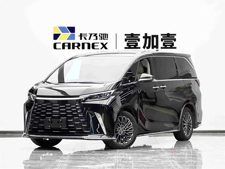 Lexus LM