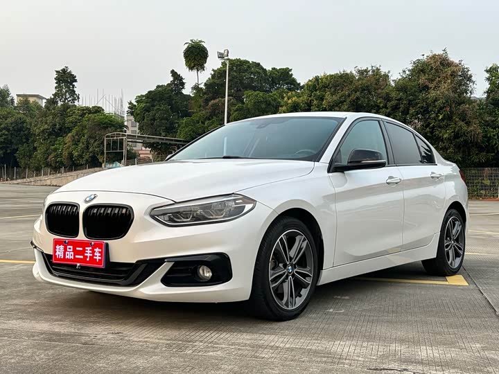 BMW 118i