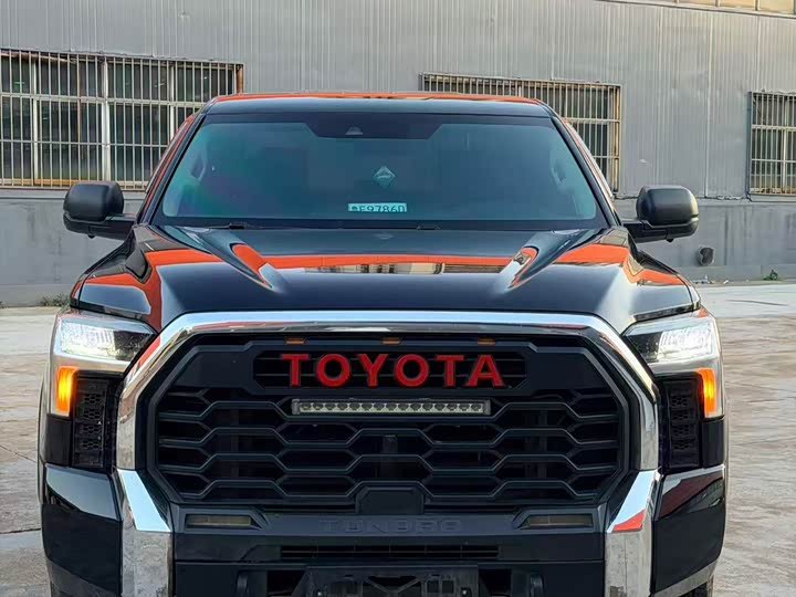 Toyota Tundra