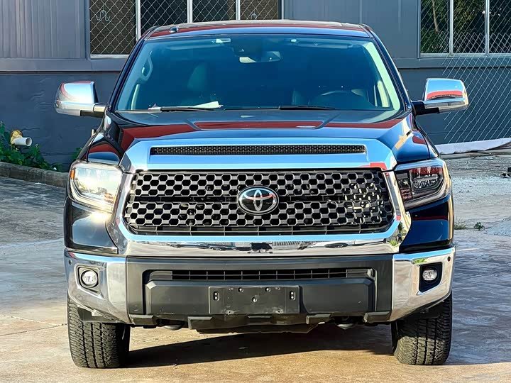 Toyota Tundra