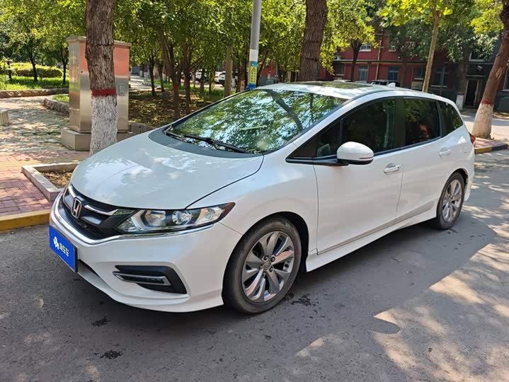 Honda Jade