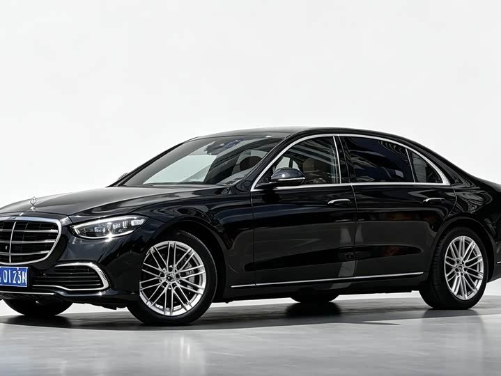 Mercedes-Benz S