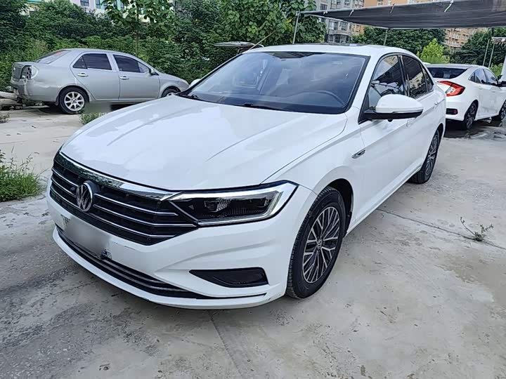 Volkswagen Sagitar