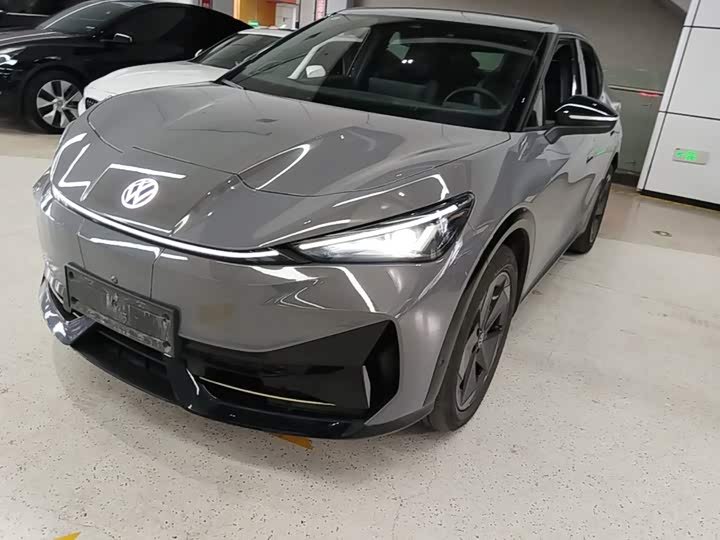 Volkswagen ID. UNYX 06