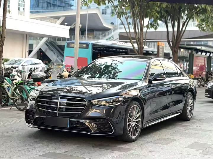 Mercedes-Benz S