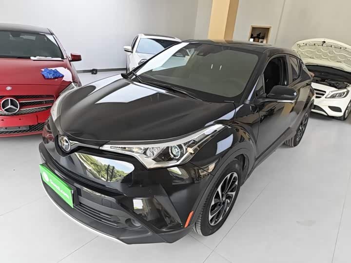 Toyota C-HR IZOA