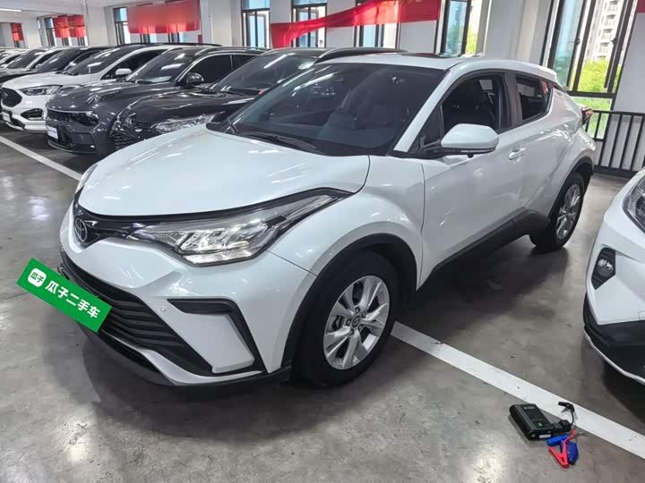 Toyota C-HR IZOA
