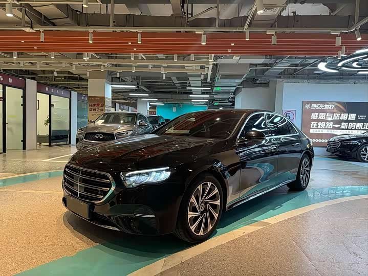 Mercedes-Benz E