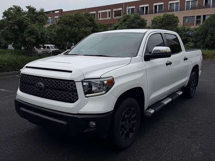 Toyota Tundra