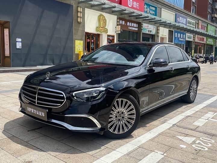 Mercedes-Benz E