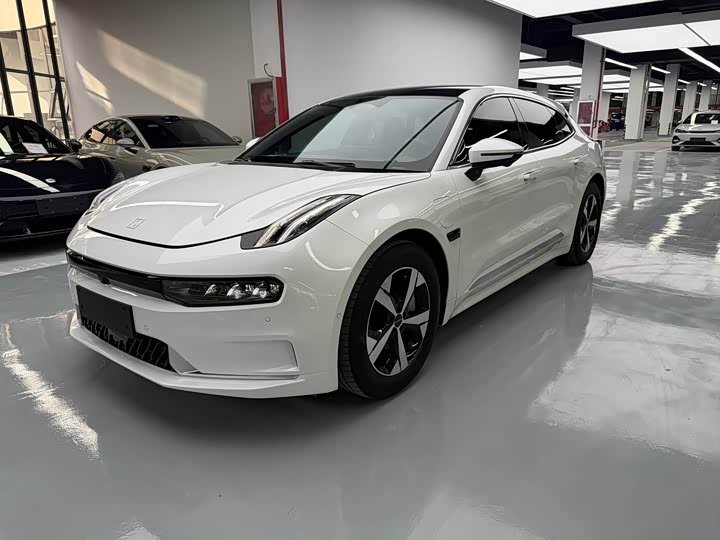 Zeekr 001