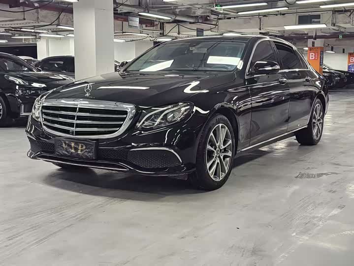 Mercedes-Benz E