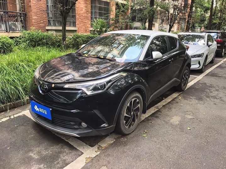 Toyota C-HR IZOA