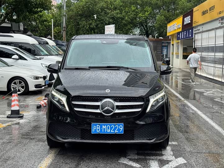 Mercedes-Benz V