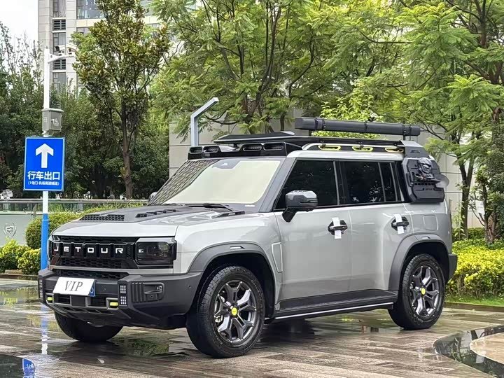 Jetour Traveller