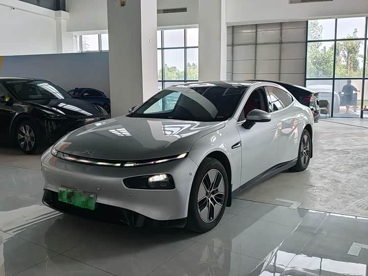 Xpeng P7