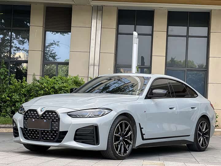 BMW 425i