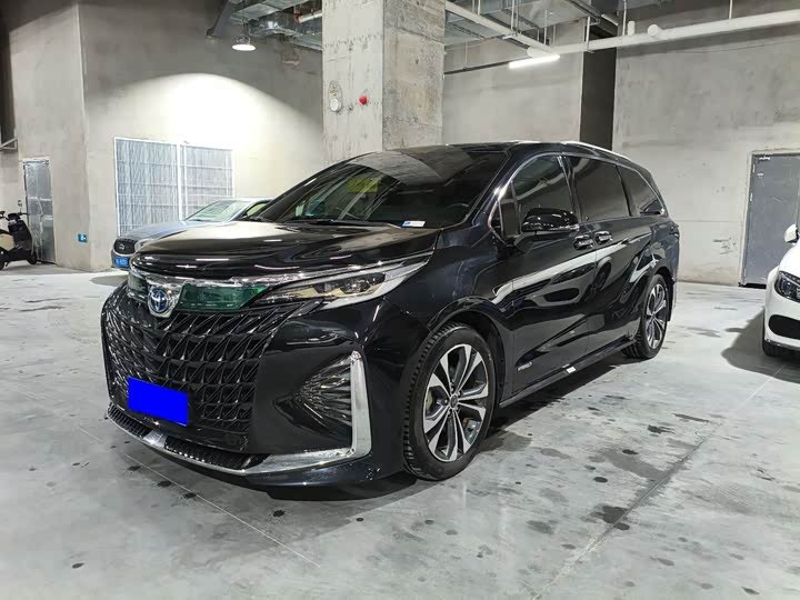 Toyota Granvia