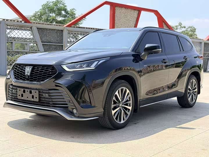 Toyota Crown Land Cruiser