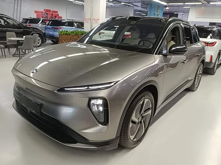 NIO ES6