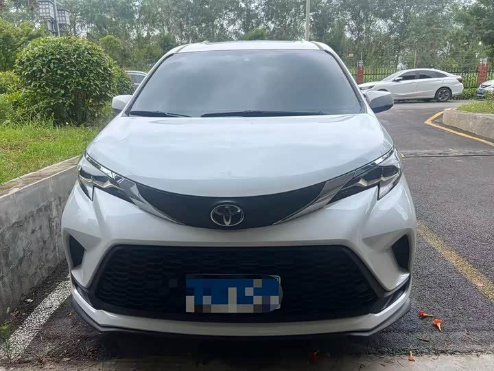 Toyota Granvia