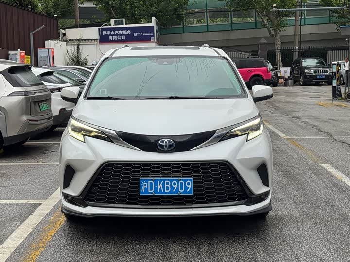 Toyota Granvia