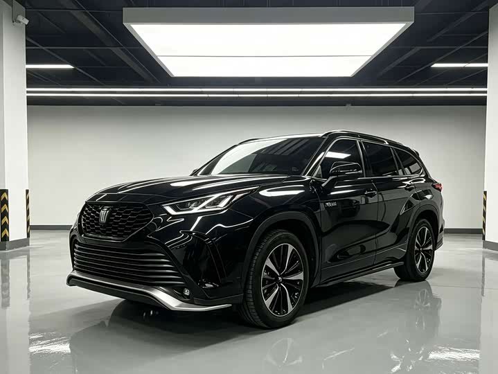 Toyota Crown Land Cruiser