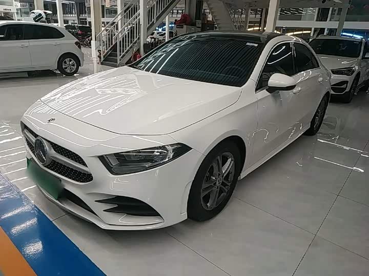 Mercedes-Benz A