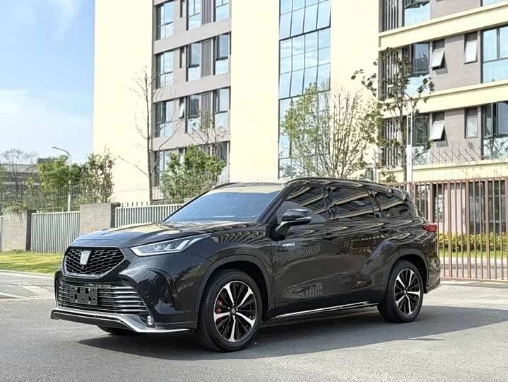 Toyota Crown Land Cruiser