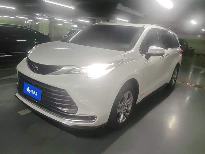Toyota Sienna