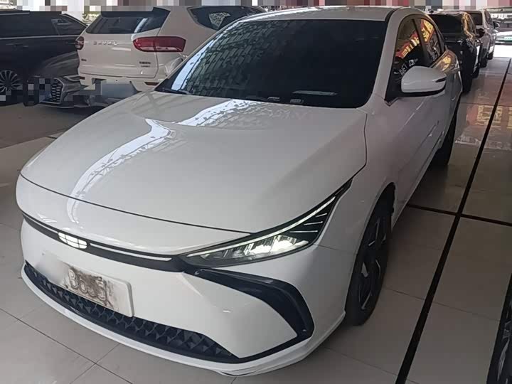 Geely Geometry G6