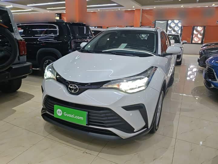 Toyota C-HR IZOA