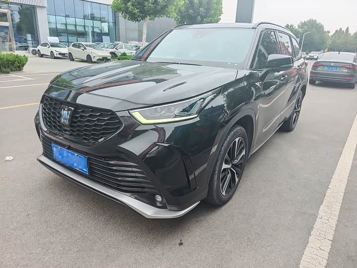 Toyota Crown Land Cruiser