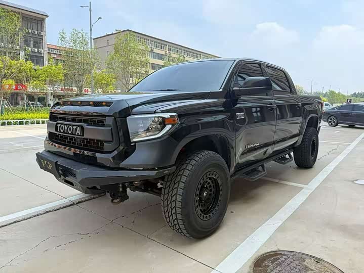 Toyota Tundra